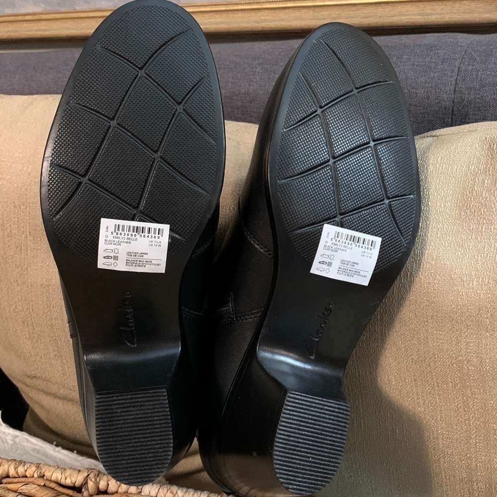 NWT Clarks leather ankle booties 10W - Picture 6 of 8